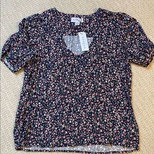 Velvet Women's Azalea Floral Top NWT